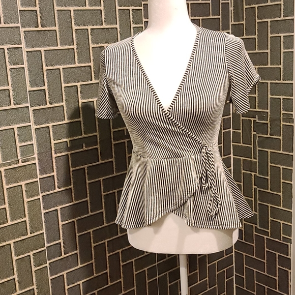 Caution To The Wind Tops - Caution to the wind top